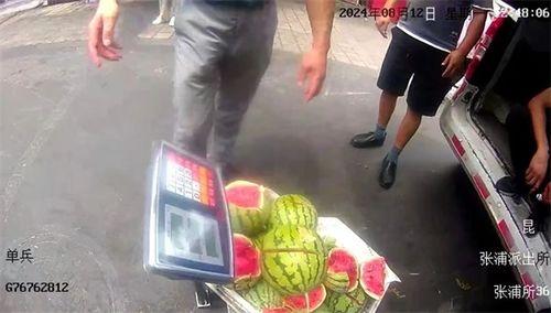 吃瓜群众警察执法,公正与争议并存