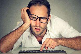 少年熬夜吃瓜秃头,揭秘熬夜与脱发之间的惊人关系