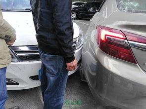 吃瓜车捉奸,一场现代都市的激情追踪