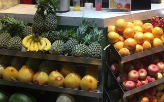 吃菠萝之后再吃哈密瓜,菠萝与哈密瓜的奇妙味蕾之旅