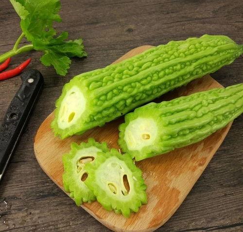 华子爱美食吃瓜,吃瓜品鉴,尽享人间美味