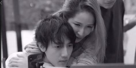 萧亚轩大型吃瓜预告,揭秘不为人知的幕后故事